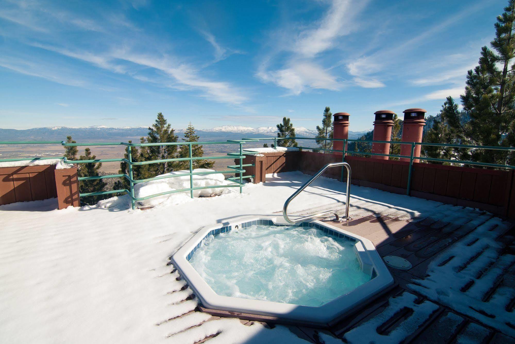 The Ridge Sierra 3* Stateline